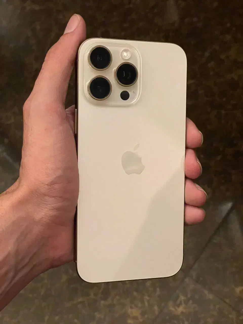 آیفون ۱۶ پرو مکس|موبایل|مشهد, ولیعصر (شهرک غرب)|دیوار