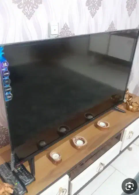 تلویزیون مارشال|تلویزیون و پروژکتور|خلخال, |دیوار