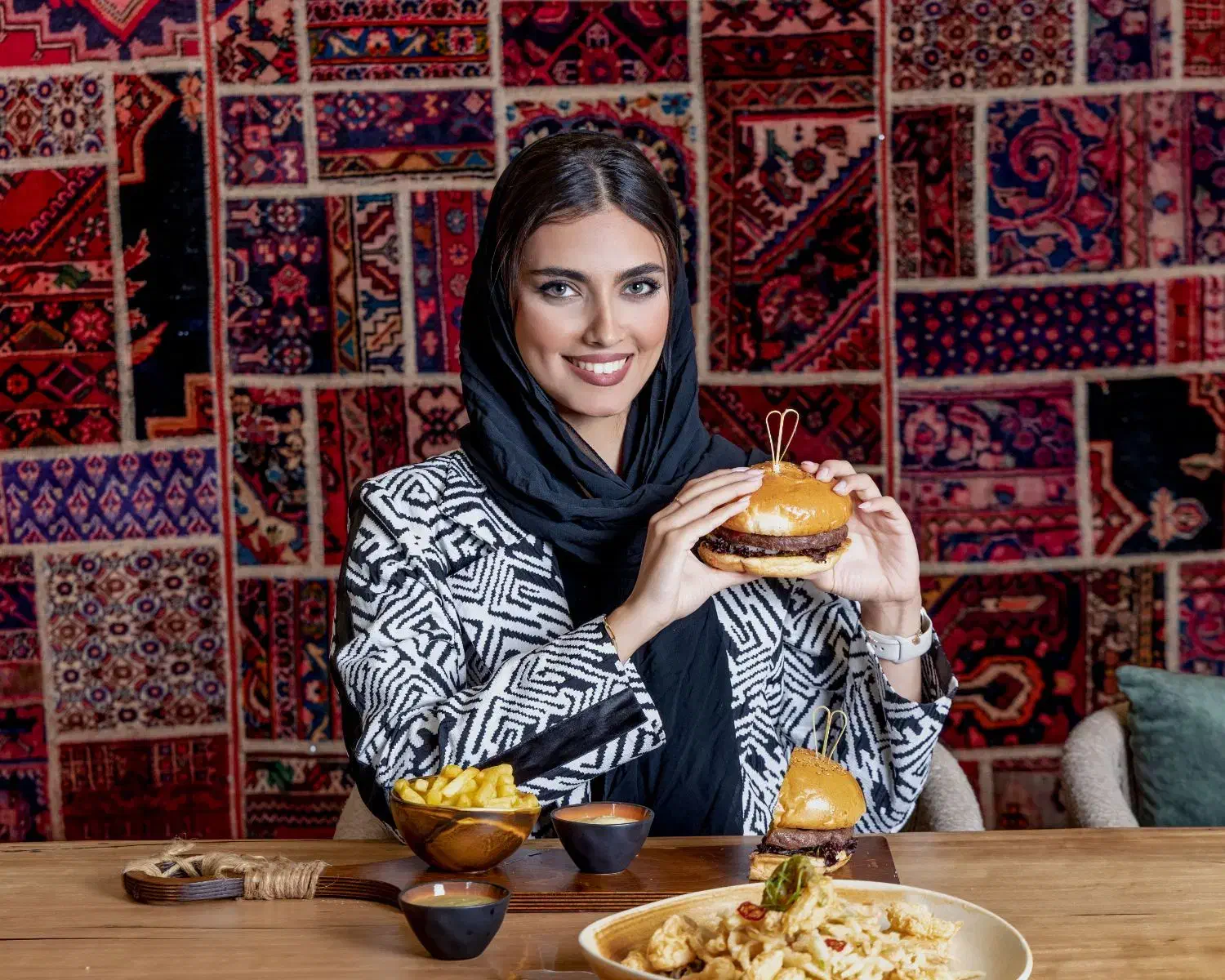 استخدام آشپز ماهر بخش گاز|استخدام خدمات فروشگاه و رستوران|نور, |دیوار