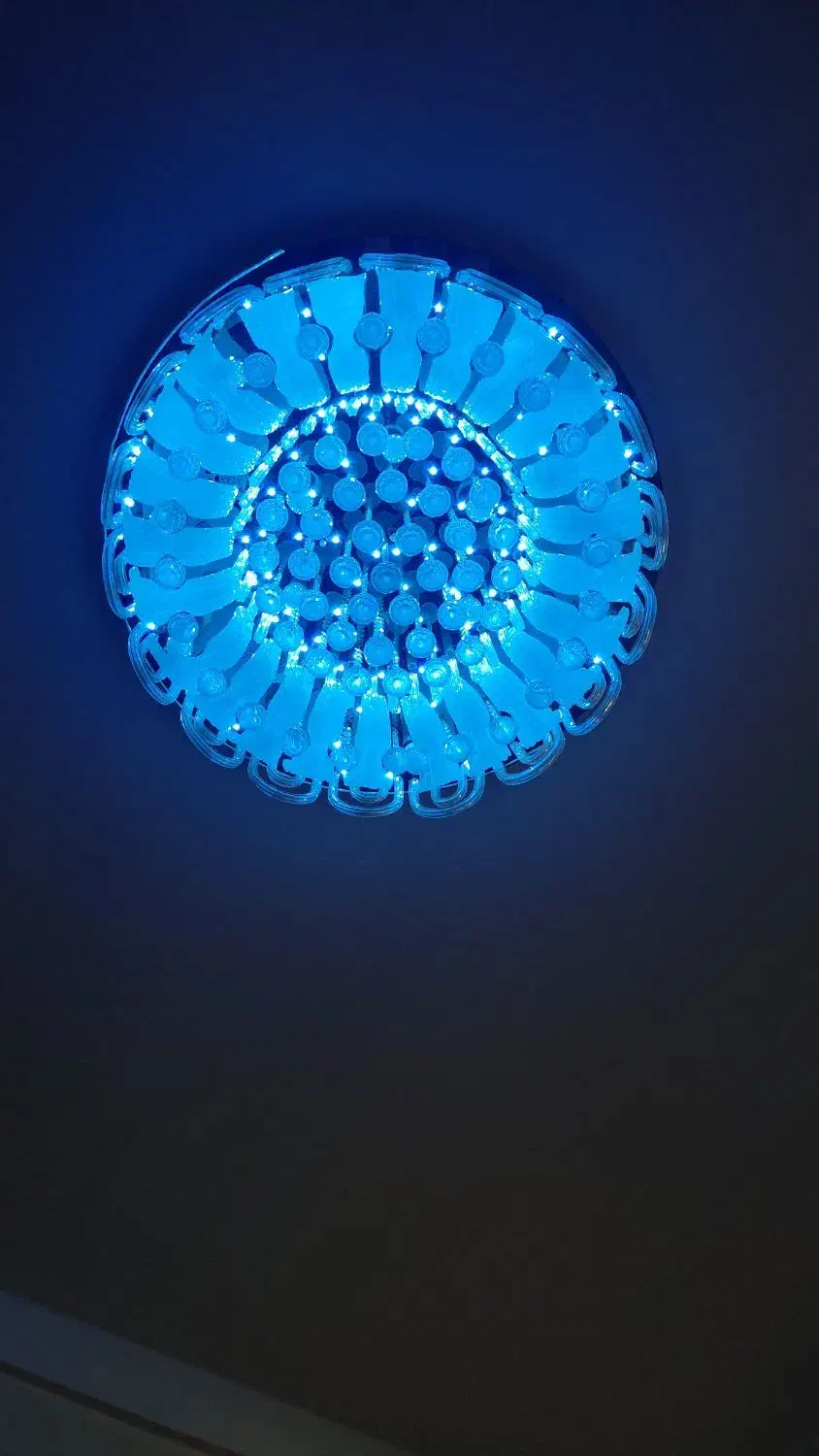 لوستر|لوستر و چراغ آویز|ری, جوانمرد قصاب|دیوار