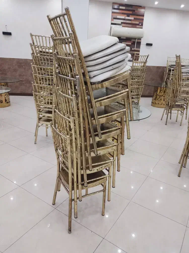 صندلی شیواری آبکاری طلایی|عمده‌فروشی|تهران, جوادیه تهرانپارس|دیوار