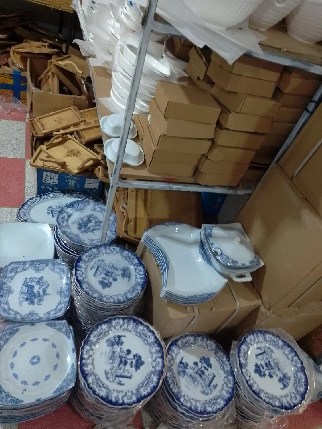 چینی کیلویی|ظروف سرو و پذیرایی|کوهدشت, |دیوار