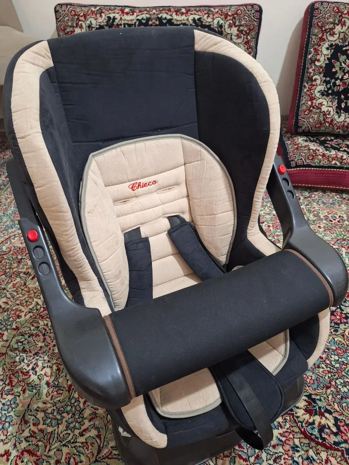 صندلی خودرو برند چیکو|تخت و صندلی بچه|کرمان, |دیوار