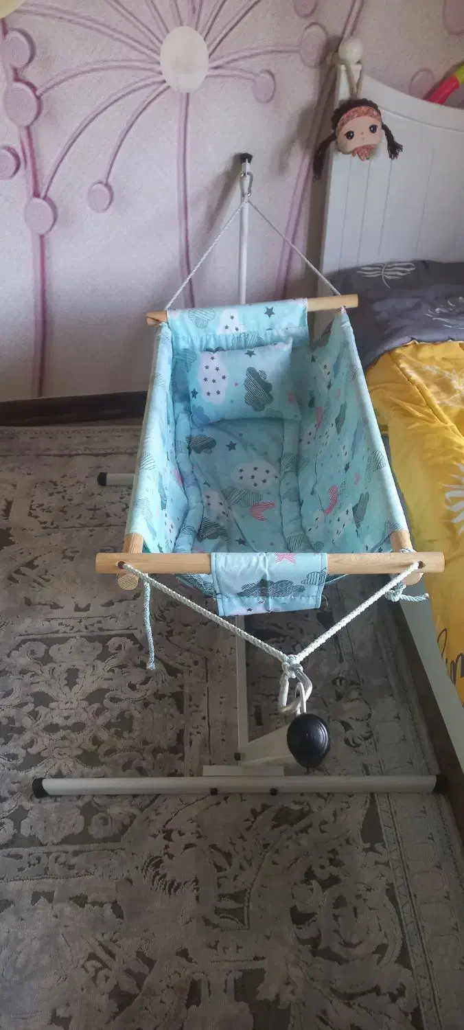 گهواره منو|تخت و صندلی بچه|رودهن, |دیوار