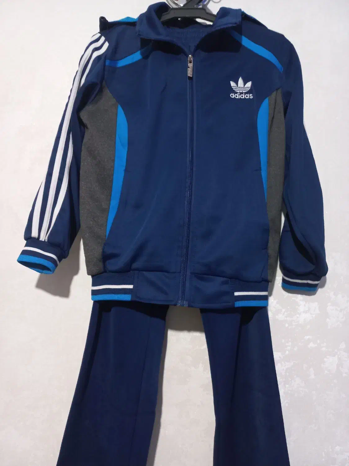 لباس ورزشی|کفش و لباس بچه|اردبیل, |دیوار