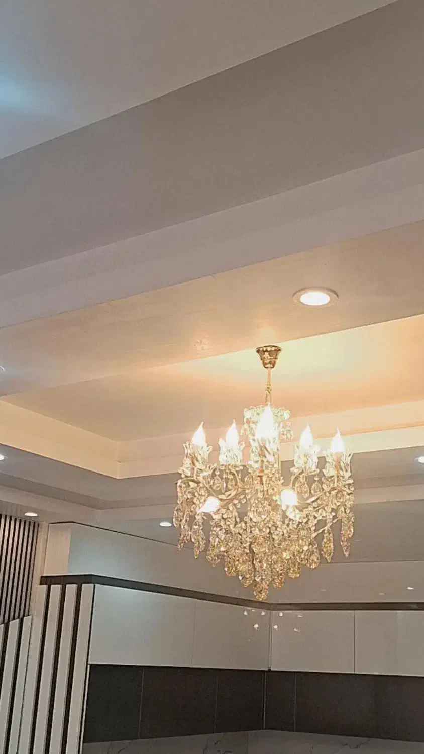 لوستر|لوستر و چراغ آویز|رباط‌کریم, رباط‌کریم|دیوار