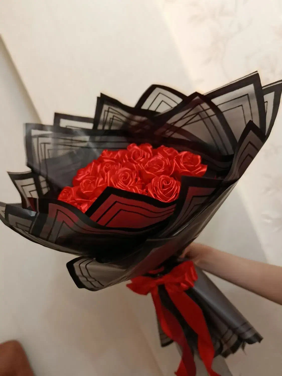 فقط همین دسته گل مونده ۴۵۰|گل مصنوعی|تبریز, |دیوار