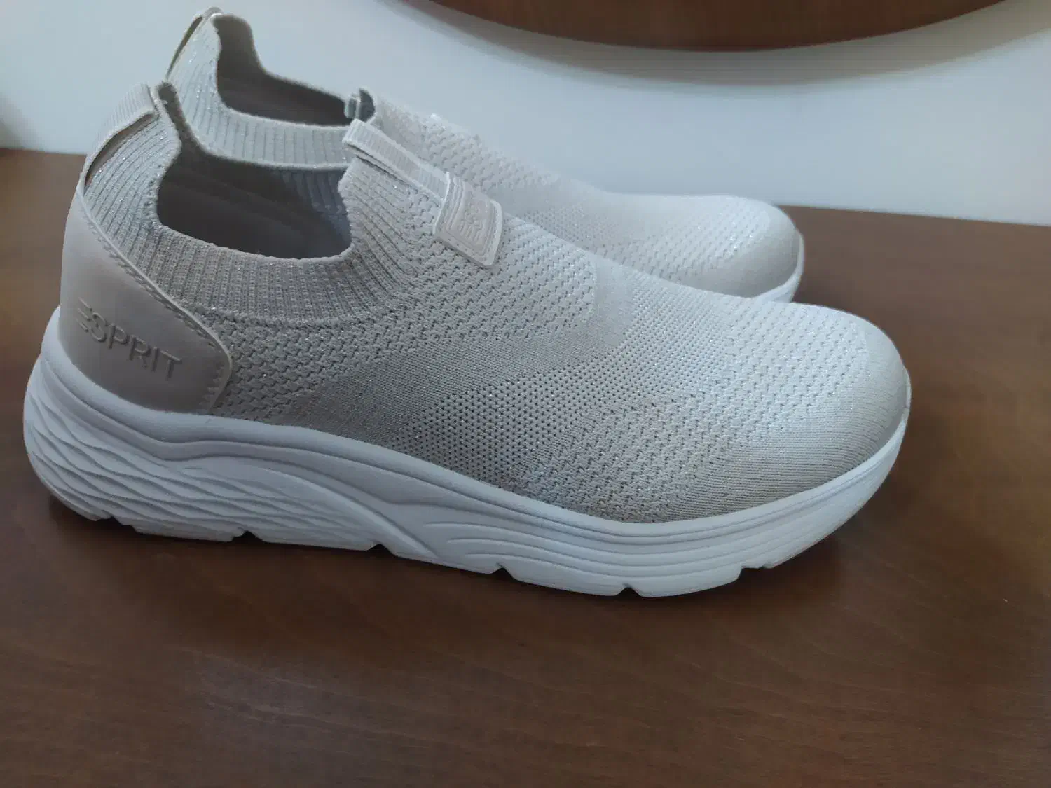 کتونی نو|کیف، کفش، کمربند|لاهیجان, رجایی|دیوار