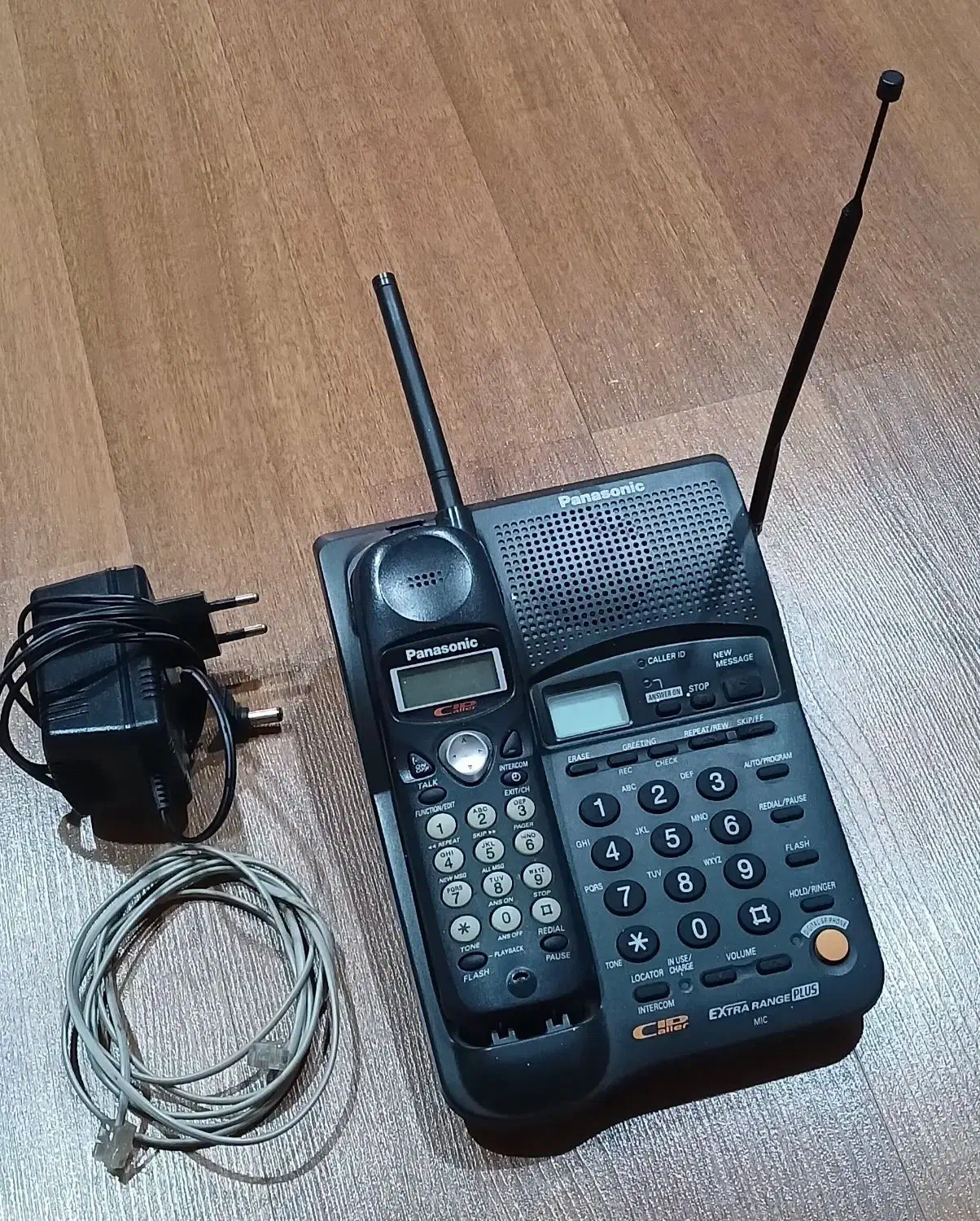 تلفن ثابت رومیزی بی سیم دار پاناسونیک|تلفن رومیزی|اهواز, اهواز|دیوار