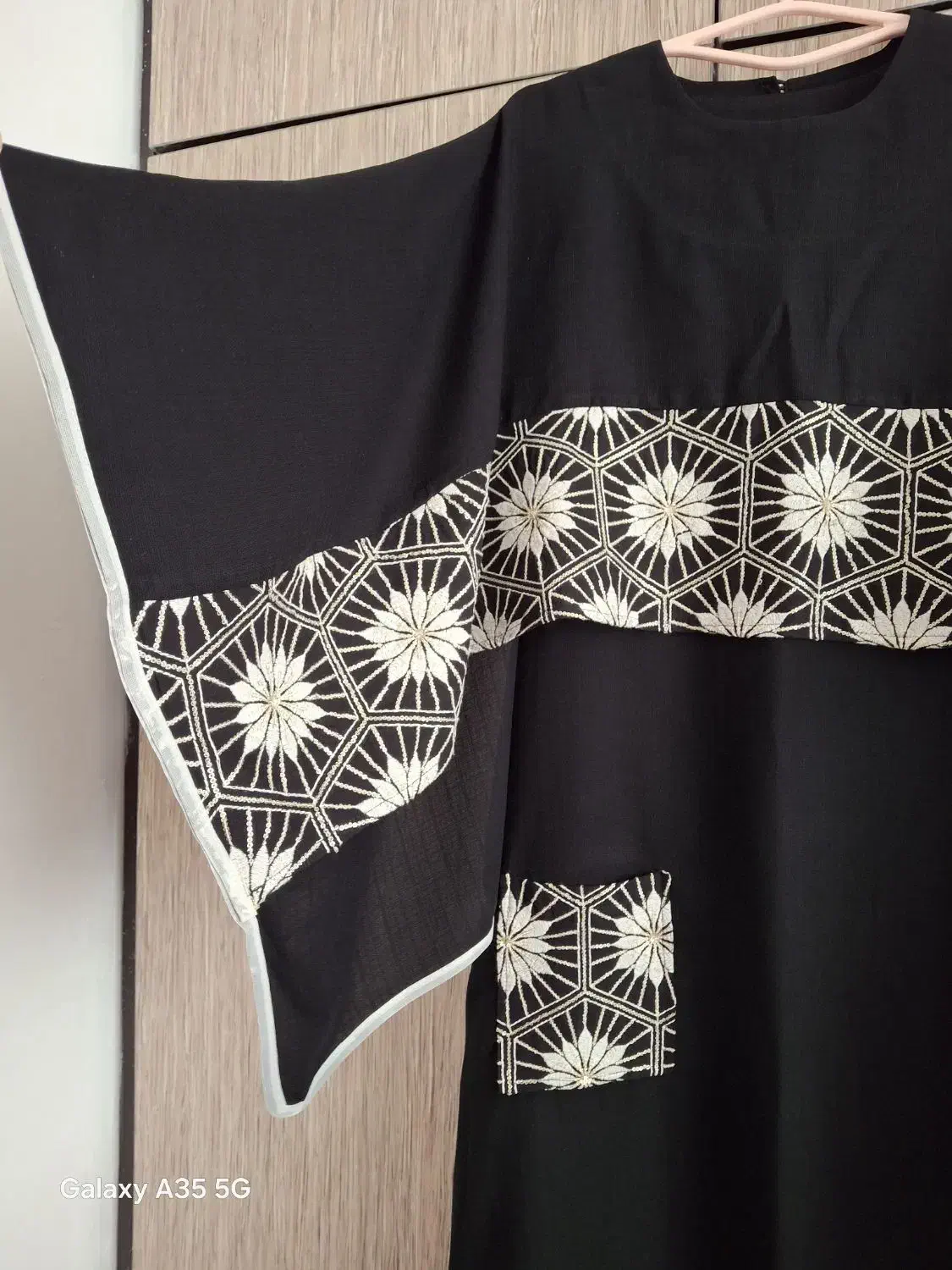 مانتو مجلسی|لباس|بروجرد, |دیوار