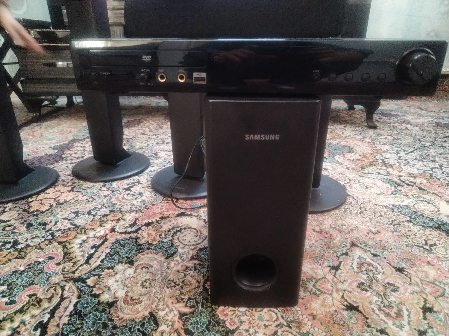 سینما خانواده|سیستم صوتی خانگی|ری, شهید غیوری (ابن باویه)|دیوار