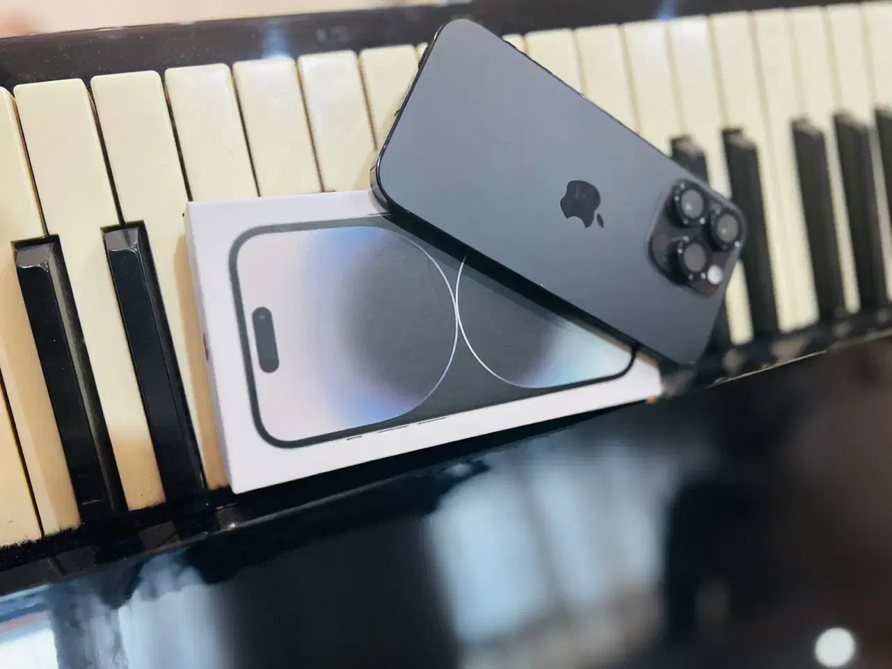 ایفون ۱۴ پرو بی نظیررجیستر شده مشابه آک|موبایل|تهران, سعادت‌آباد|دیوار