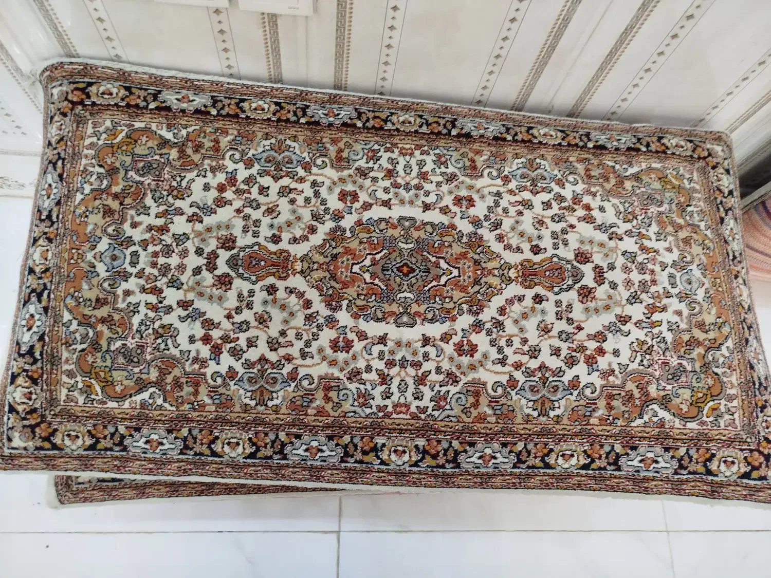 سه جفت پشتی دوتا قالی چه|فرش|ورامین, ورامین|دیوار