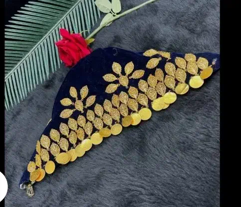 لچک طلا و بدل|لباس|لردگان, |دیوار