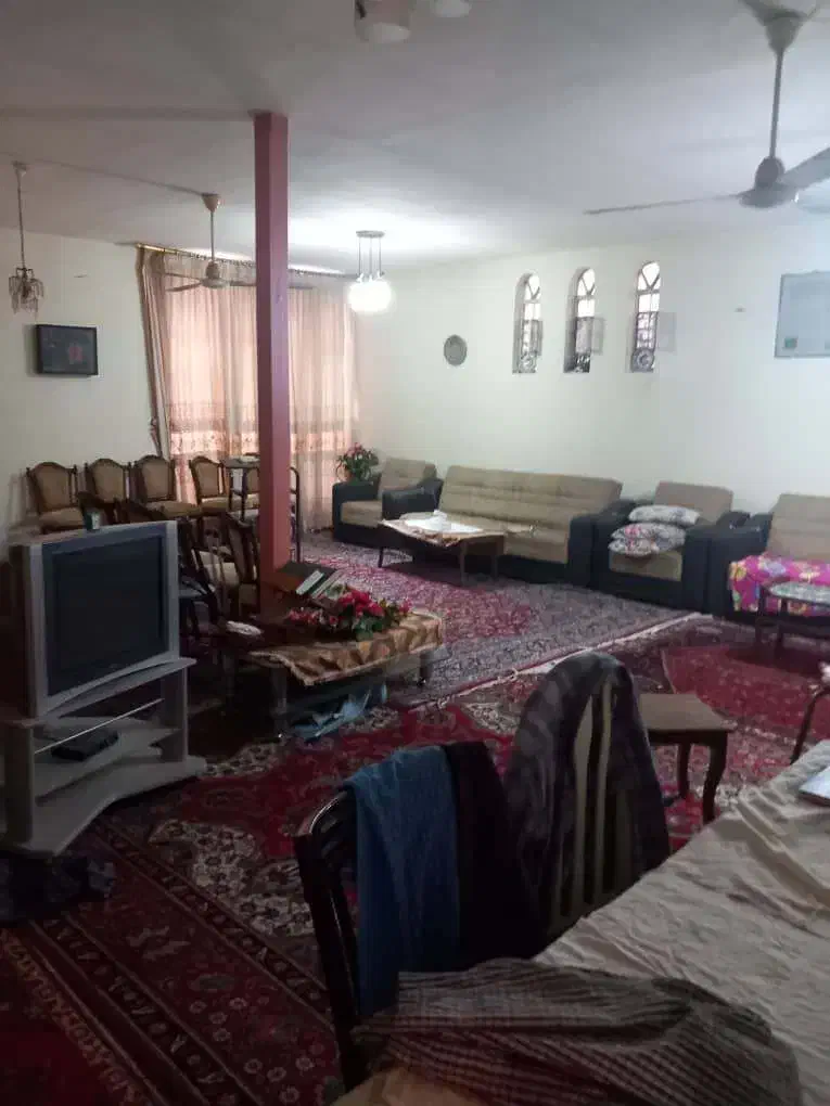 270 متر - 4 خواب - 2 نبش|فروش زمین و ملک کلنگی|شیراز, شهرک ولیعصر|دیوار