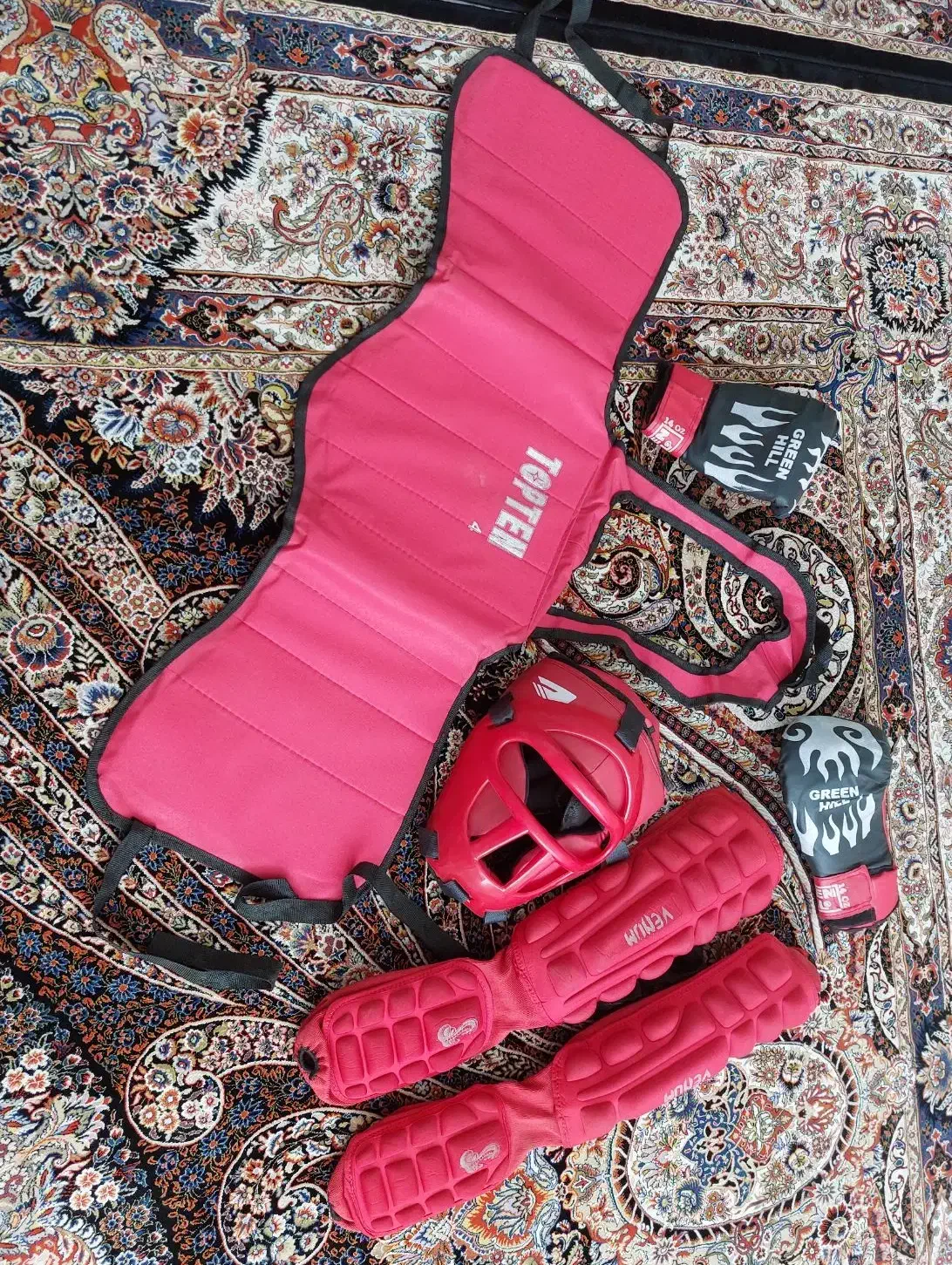 وسایل دفاع شخصی|تجهیزات ورزشی|نیشابور, شهید بهشتی|دیوار