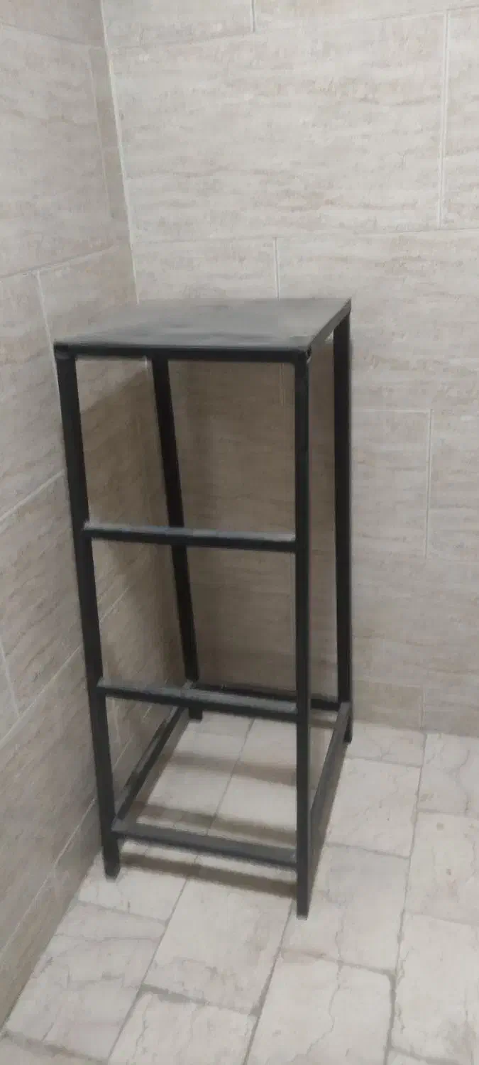 چهار پایه آهنی|مصالح و تجهیزات ساختمان|اصفهان, ناصرخسرو|دیوار