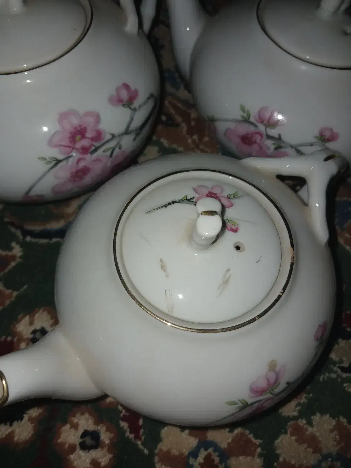 غوری چینی قدیمی|کلکسیون اشیاء عتیقه|یزد, |دیوار