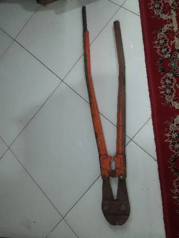 قیچی میل گرد بری|ابزارآلات|گلبهار, شهر جدید گلبهار|دیوار