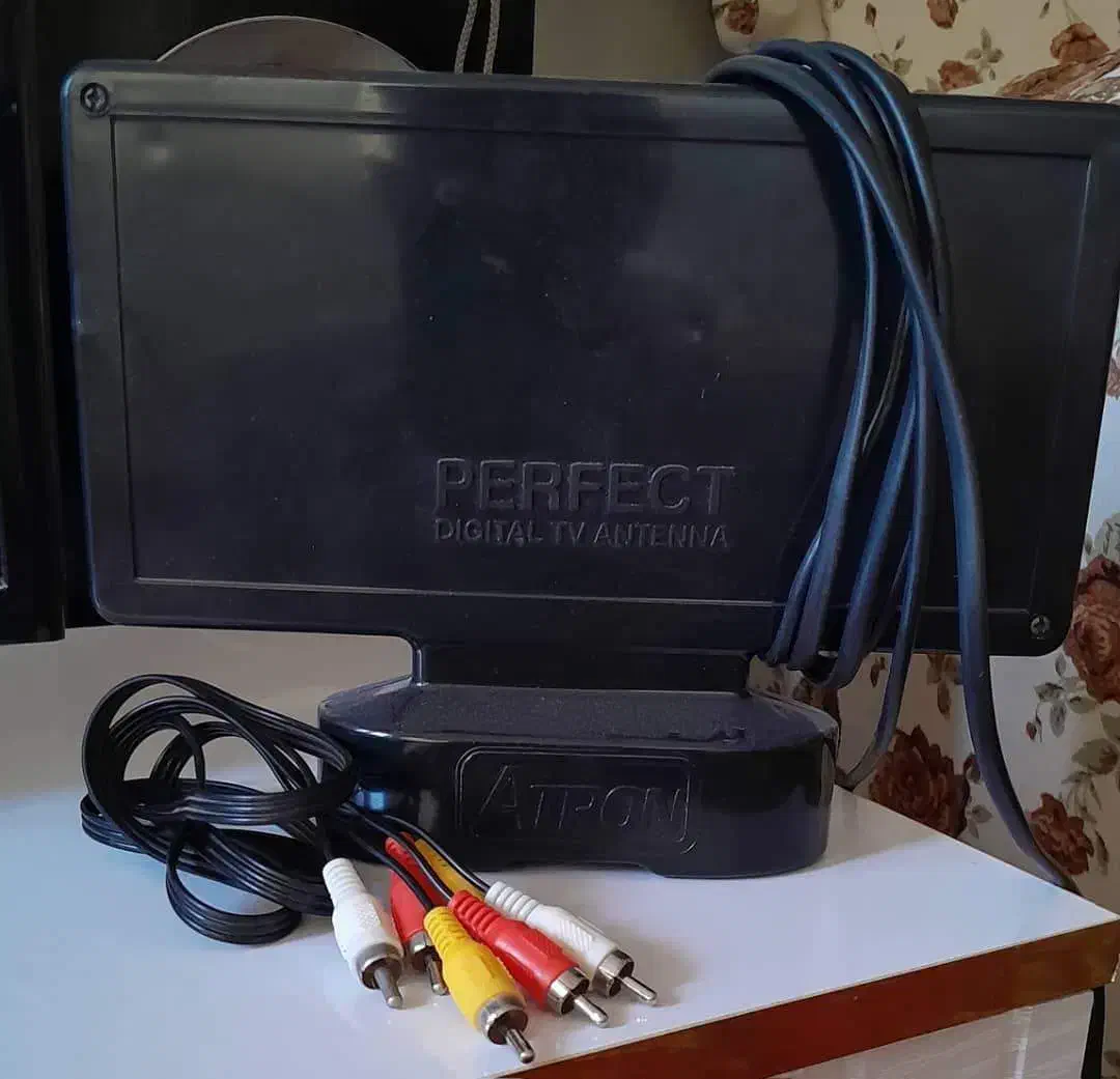 گیرنده دیجیتال مارشال همراه با آنتن|صوتی و تصویری|سهند, |دیوار