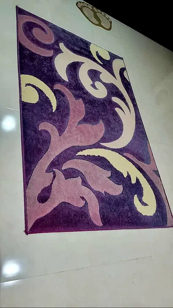 یک عدد گلیم فرش و یک عدد موکت|موکت|برازجان, |دیوار