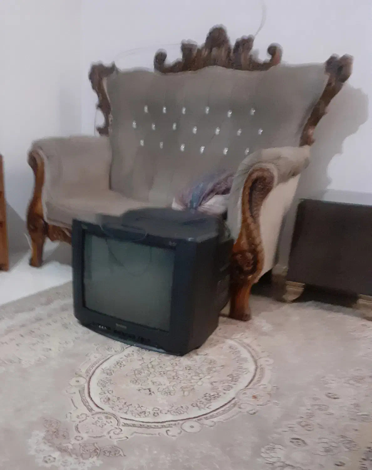 تلویزیون|تلویزیون و پروژکتور|قدس, شهر‌قدس|دیوار