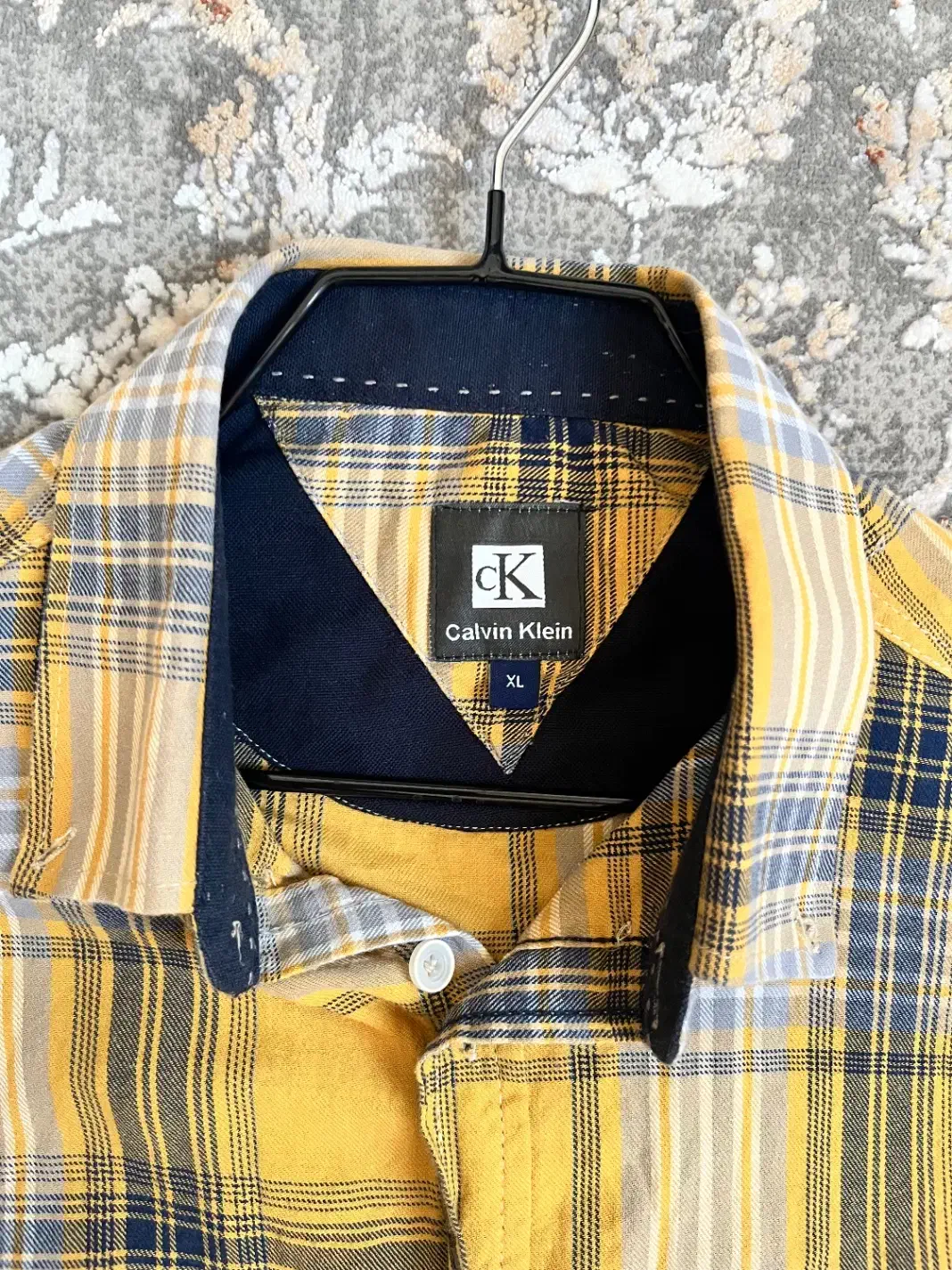 پیراهن مردانه|لباس|زنجان, |دیوار