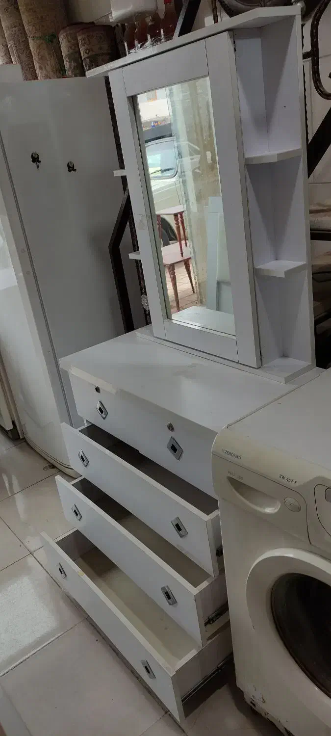 سرویس کامل تخت دونفره تمیزبه همراه تشک باهم 8800|تخت و سرویس خواب|لنگرود, |دیوار