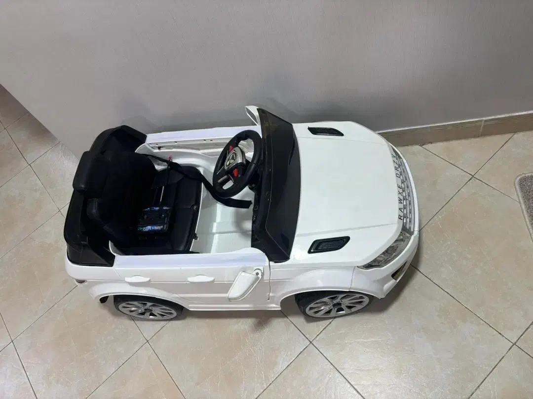 ماشین شارژی|اسباب‌بازی بچه|بندرعباس, |دیوار