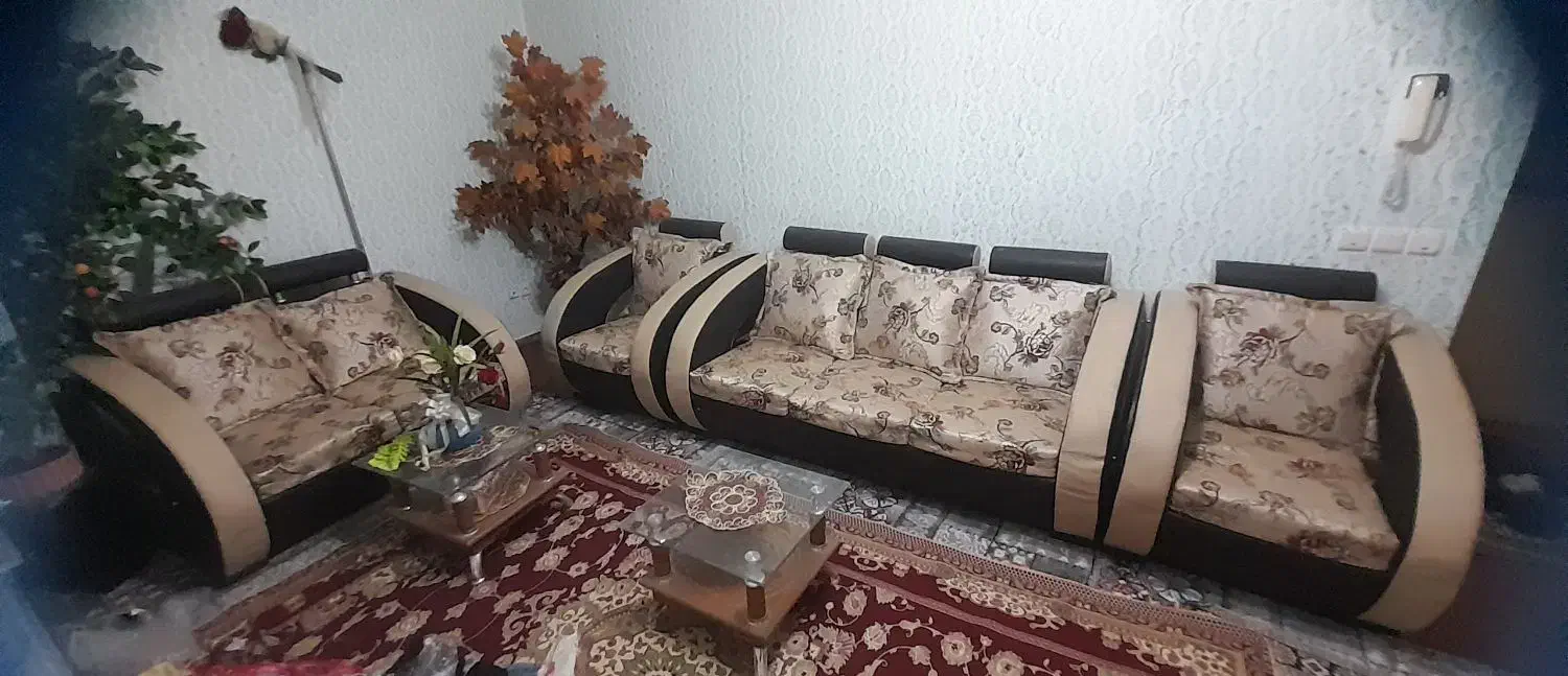 مبل راحتی ۸نفره دور چرمی و پارچه ی برجسته ی اعلاء|مبلمان خانگی و میز عسلی|شاهین دژ, |دیوار