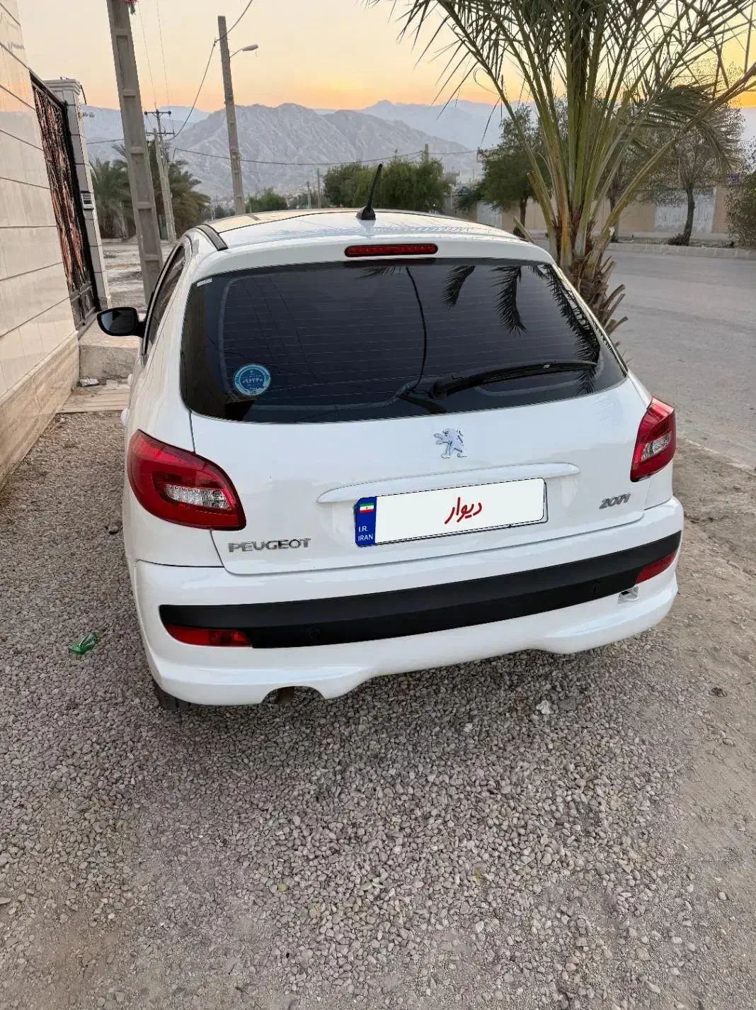 ۲۰۷پاناروما|خودرو سواری و وانت|لامرد, |دیوار