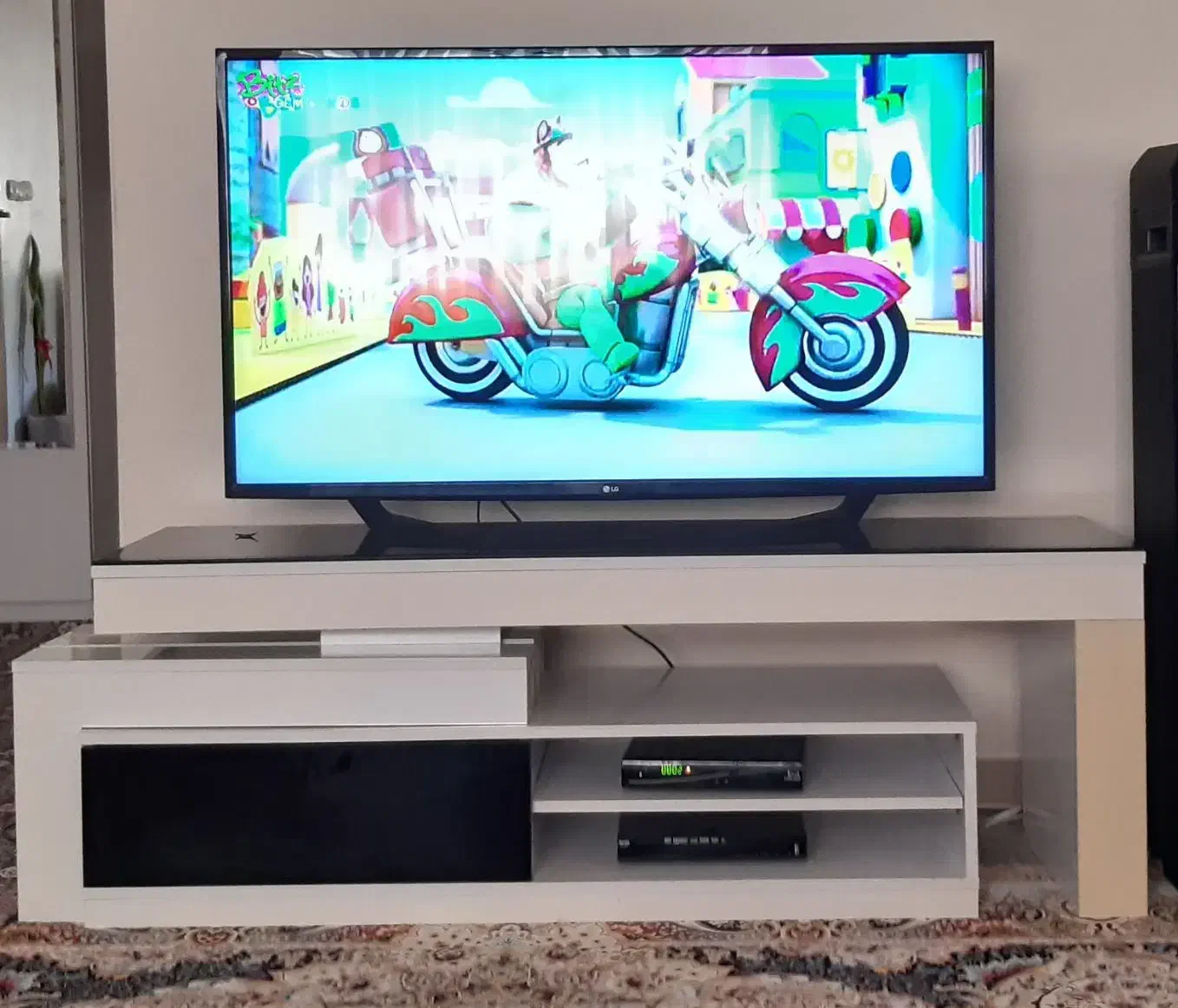 میز تلویزیون کشویی|میز تلویزیون|تهران, بلورسازی|دیوار