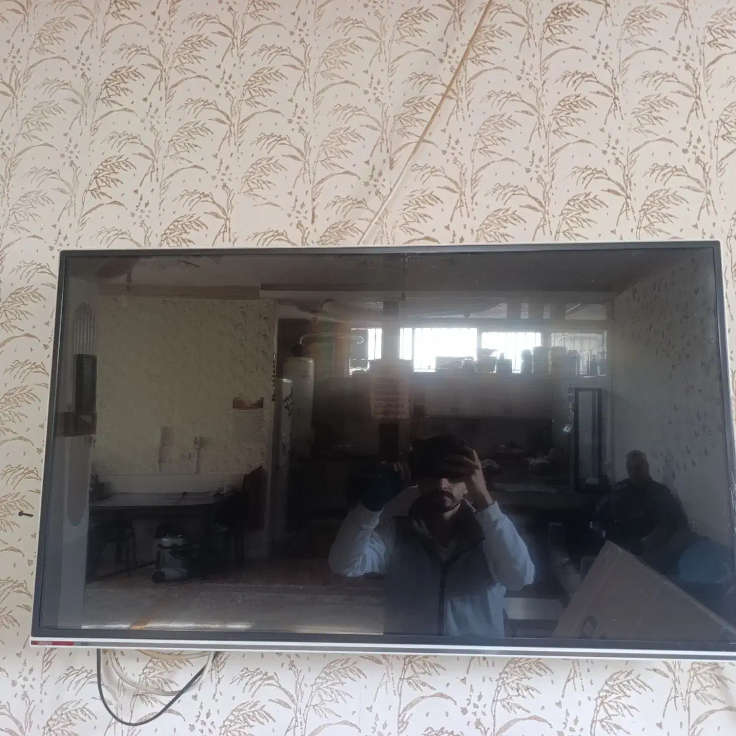 تلویزیون ۴۵ اسنوا|تلویزیون و پروژکتور|شاهینشهر, گزبرخوار|دیوار