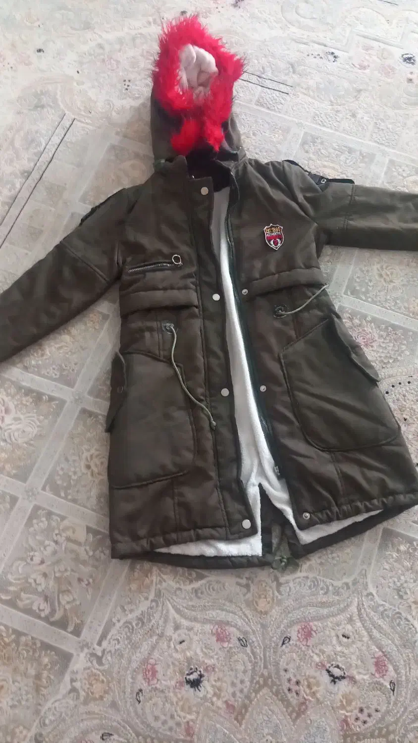 پالتو|لباس|کردکوی, |دیوار