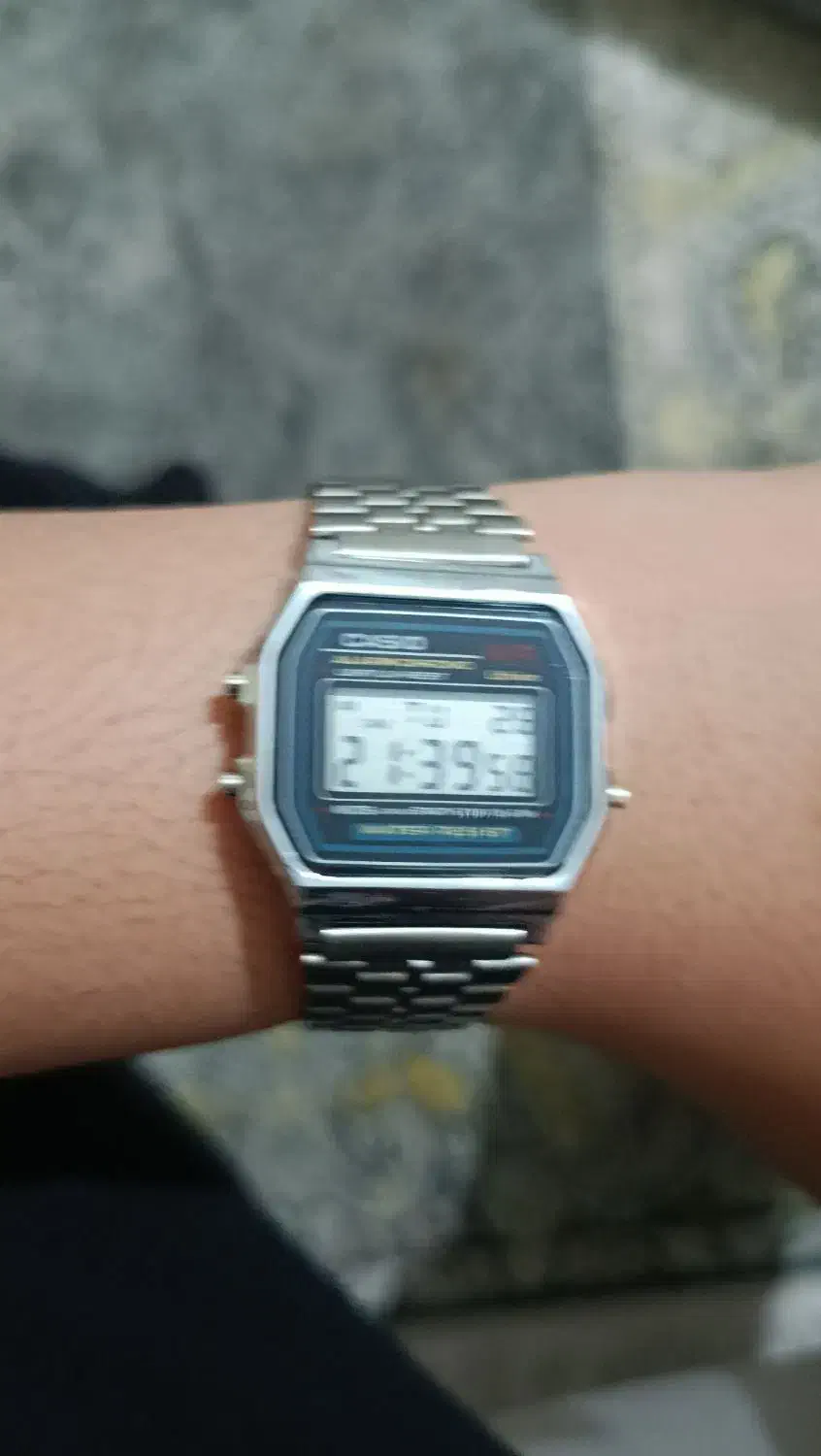 ساعت کاسیو|ساعت|قرچک, میرزائی جنوبی|دیوار