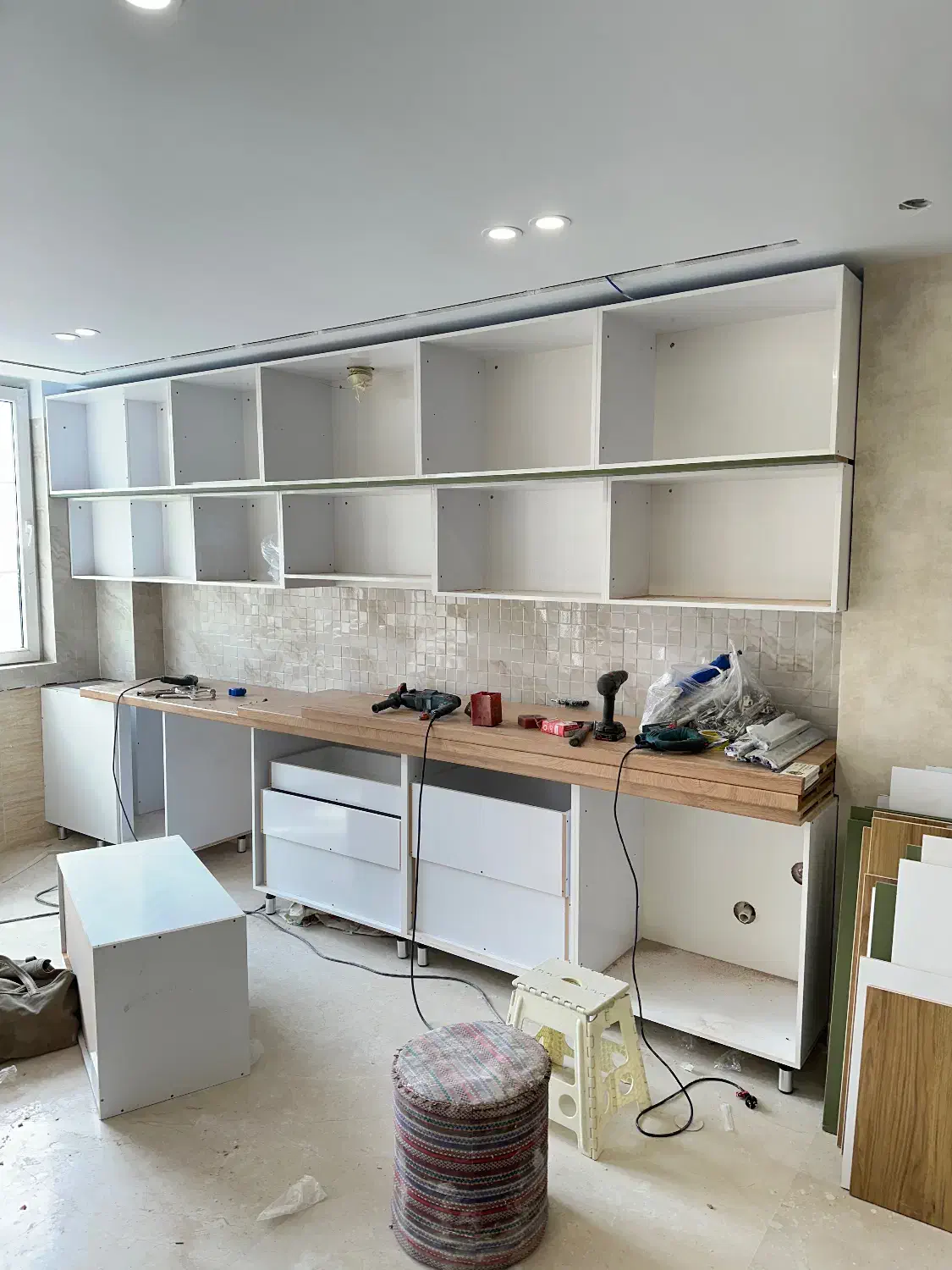 نصب کابینت و کمد درب چوبی پارتیشن و دکور تعمیر مبل|خدمات پیشه و مهارت|تهران, گلستان (شهرک راه آهن)|دیوار