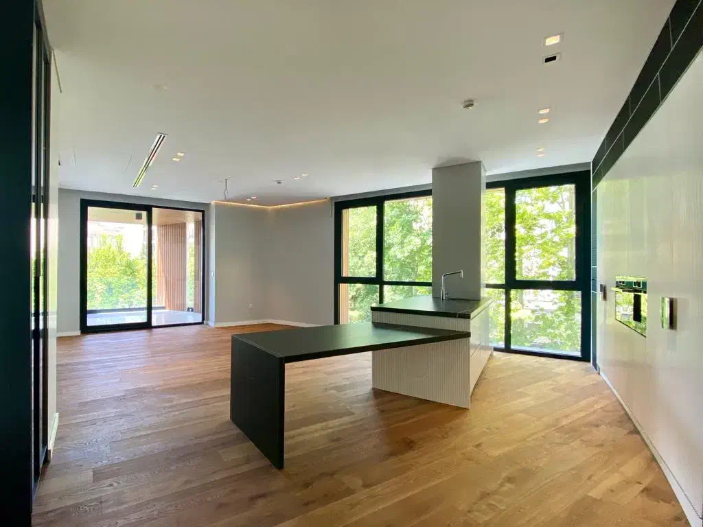 اجاره اپارتمان ۱۳۰ متری / دو خواب