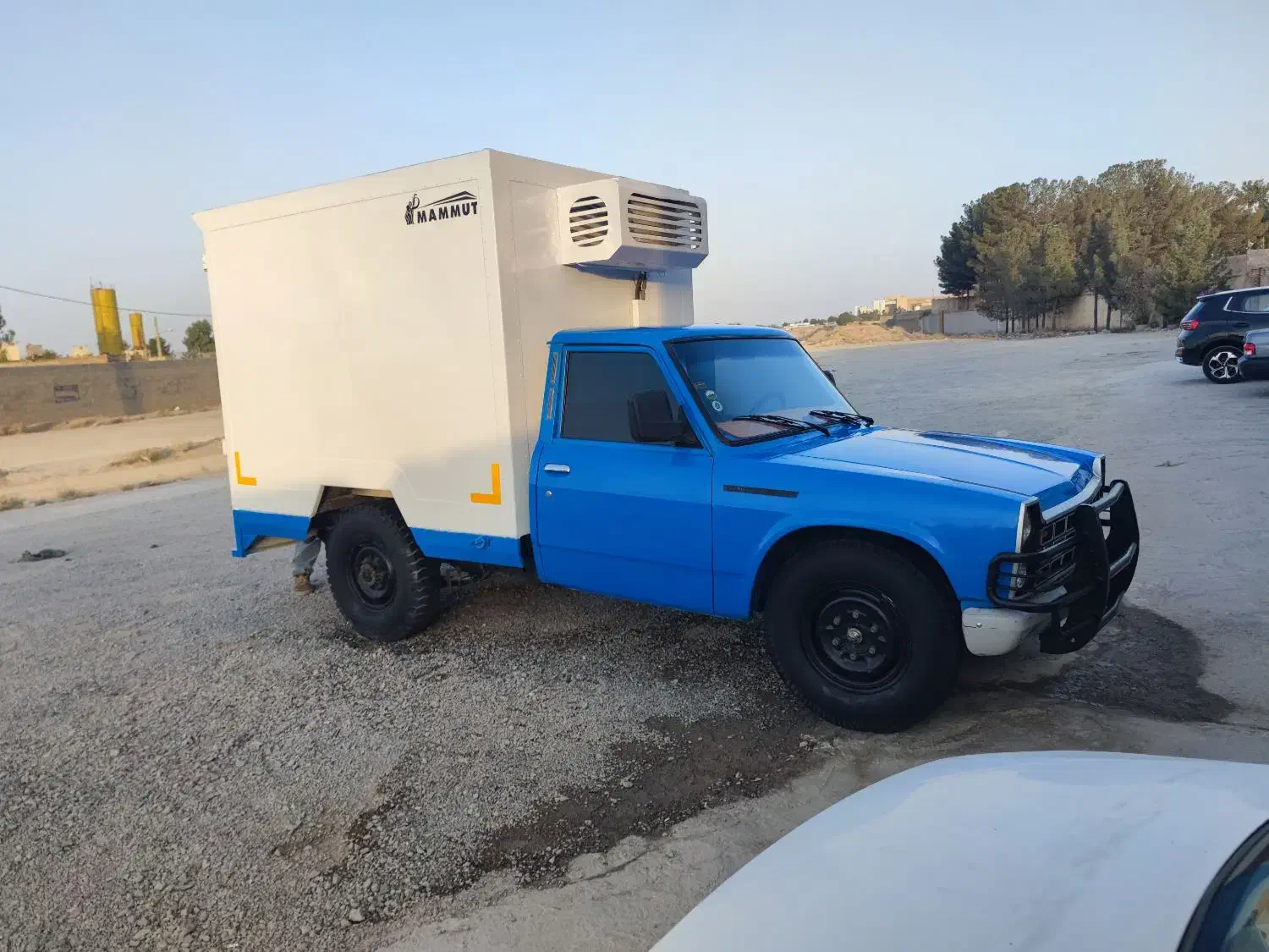 نیسان مدل 83 درحد صفر|خودرو سواری و وانت|اصفهان, بهارستان|دیوار