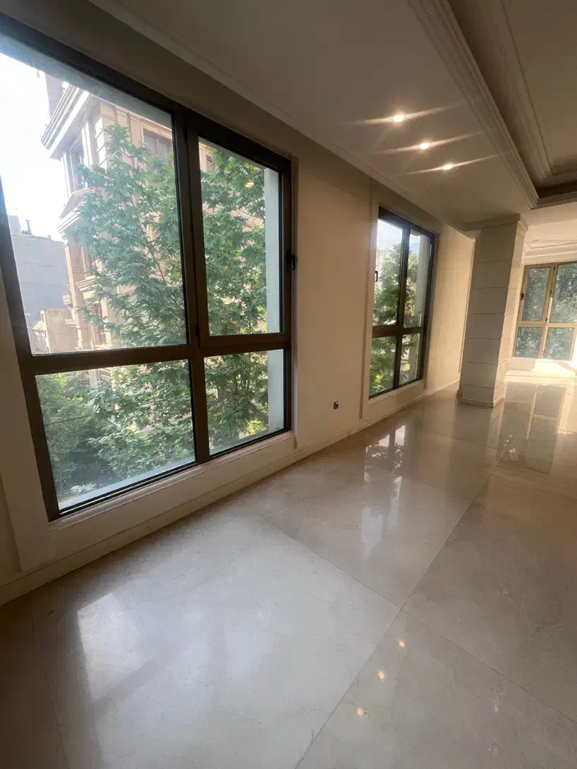 پاسداران*۲۷۵متر،ویلایی،یک از دو،بینظیر۴خواب