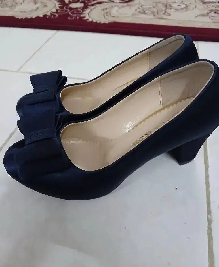 کفش مجلسی رویه ساتن|کیف، کفش، کمربند|کاشان, سوریجان|دیوار