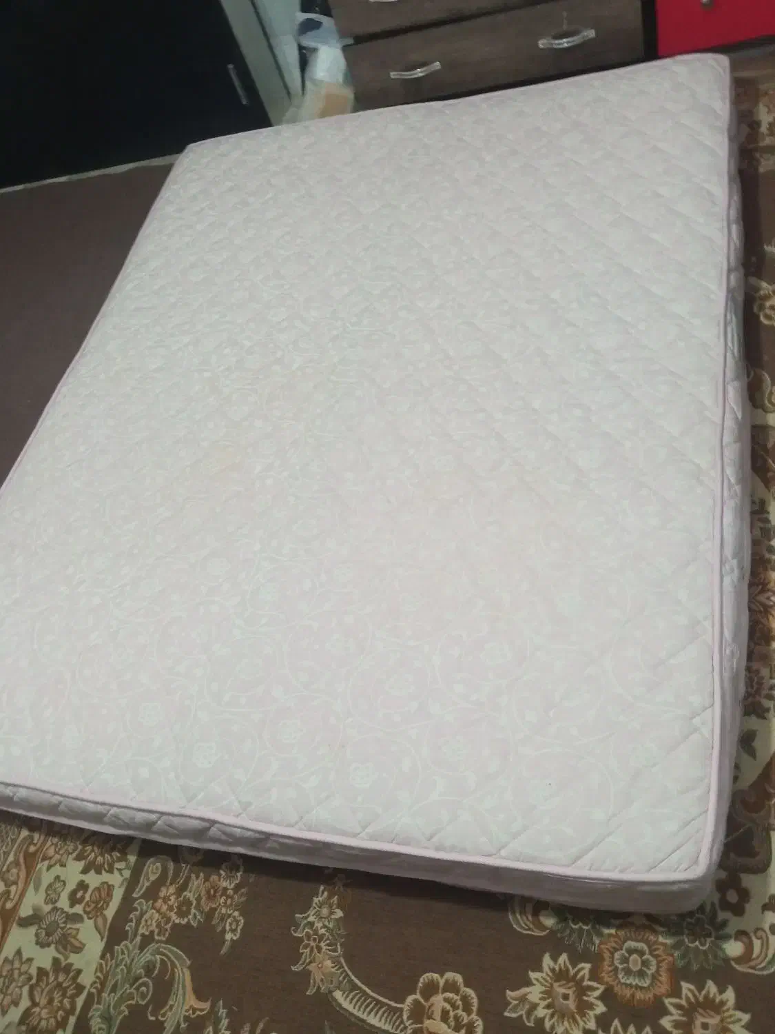 تشک  تختخواب دو نفره|تشک تختخواب|قم, شاه ابراهیم|دیوار