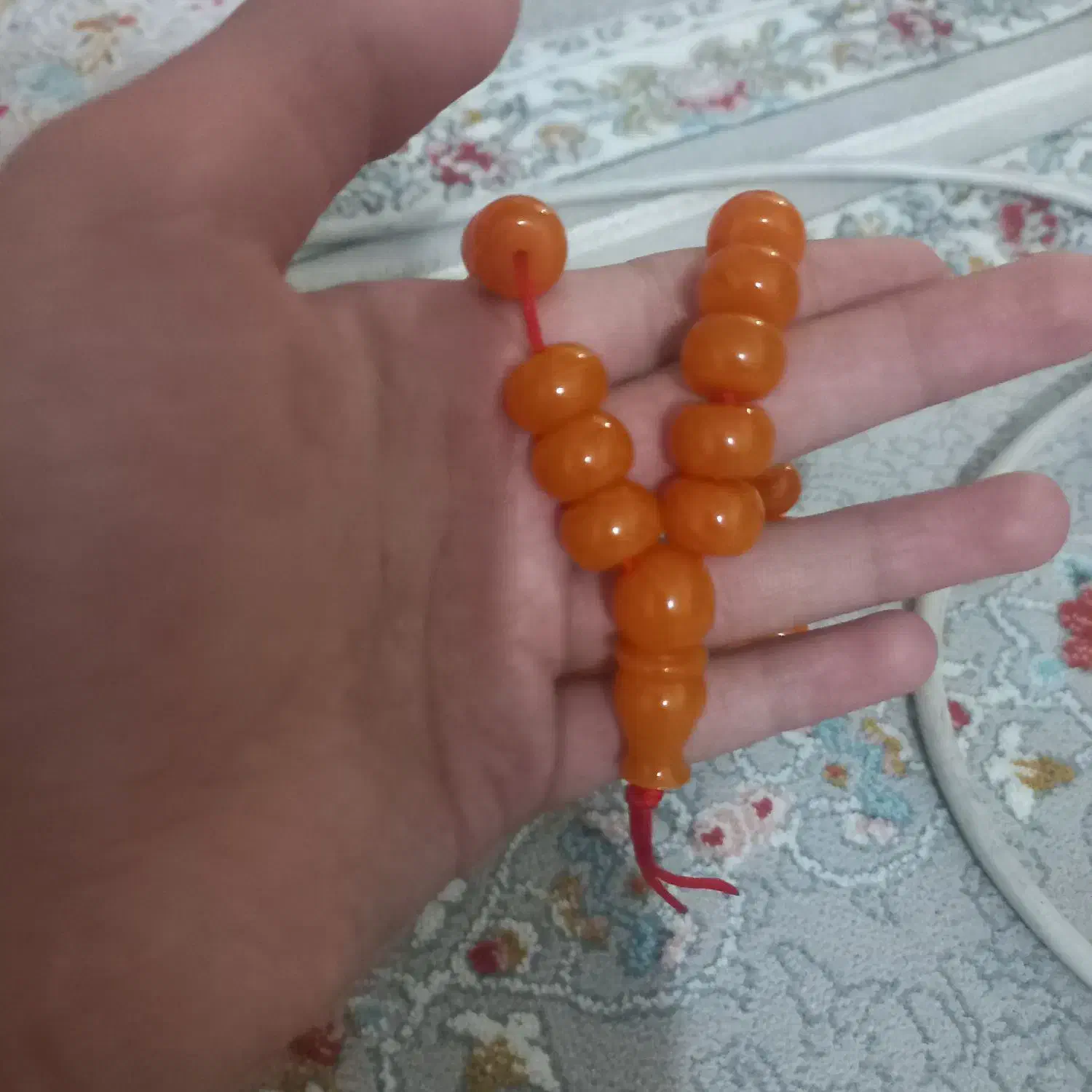 تسبیح کهربا|کلکسیون اشیاء عتیقه|نقده, |دیوار