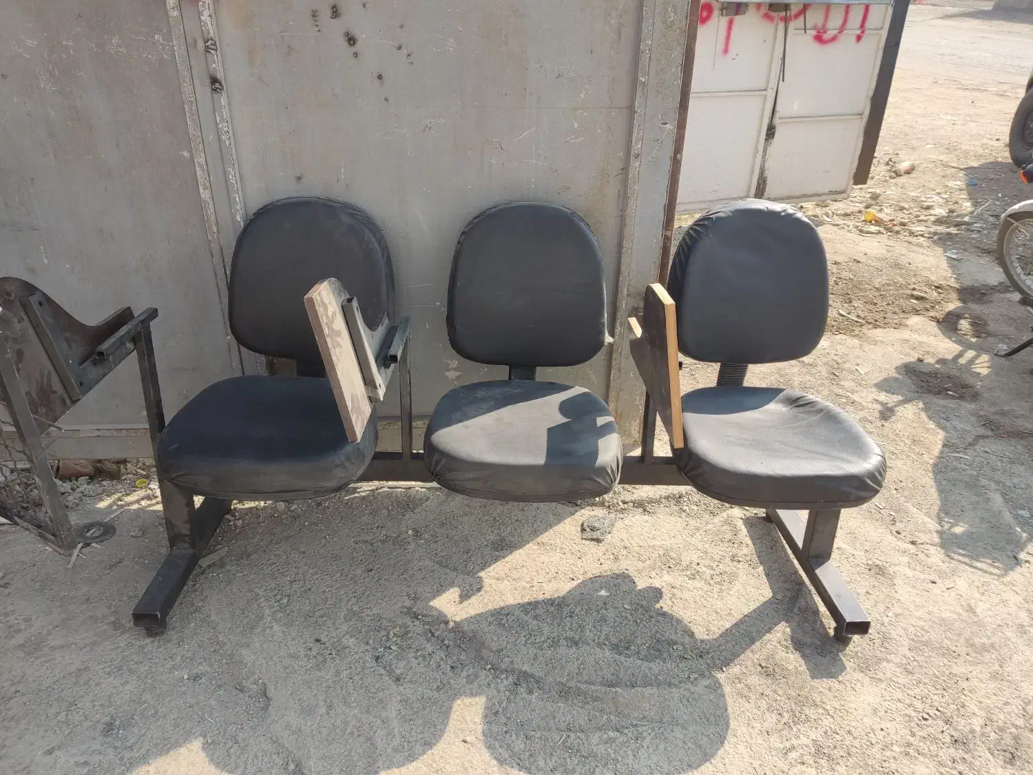 صندلی تحریر|صندلی و نیمکت|قدس, شهرک صنعتی زاگرس|دیوار