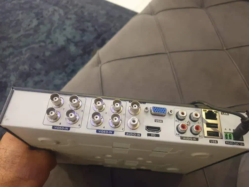 فرش تعدادی دوربین مدار بسته دوربین مدار بسته|دوربین مداربسته|کیش, |دیوار