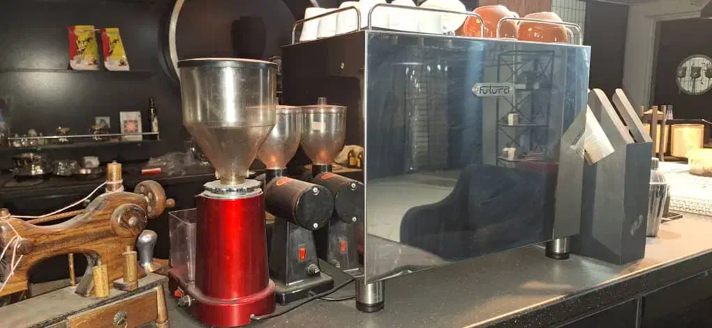 دستگاه قهوه فوتورا ایتالیایی|سماور، چای‌ساز، قهوه‌ساز|اصفهان, کوی گلزار|دیوار