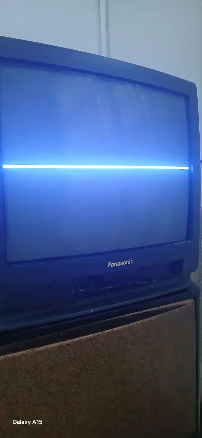 تلویزیون ۲۱ نیازمند تعمیر|تلویزیون و پروژکتور|مشهد, نیروی هوایی|دیوار