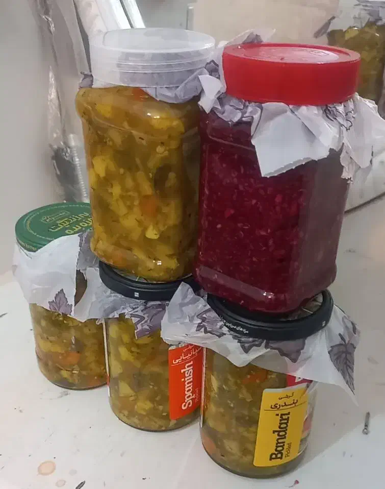 سالاد فصل گوجه ای شوری|خدمات پذیرایی، مراسم|زاهدان, |دیوار