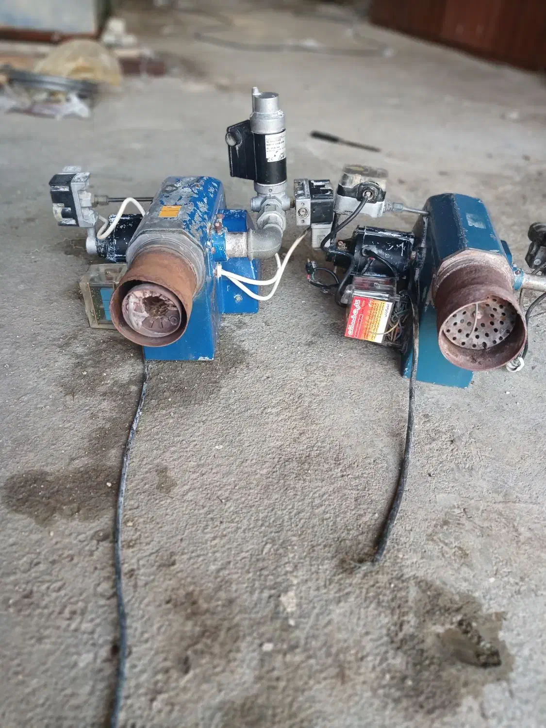 مشعل گاز سوز|ماشین‌آلات صنعتی|صومعه‌سرا, |دیوار