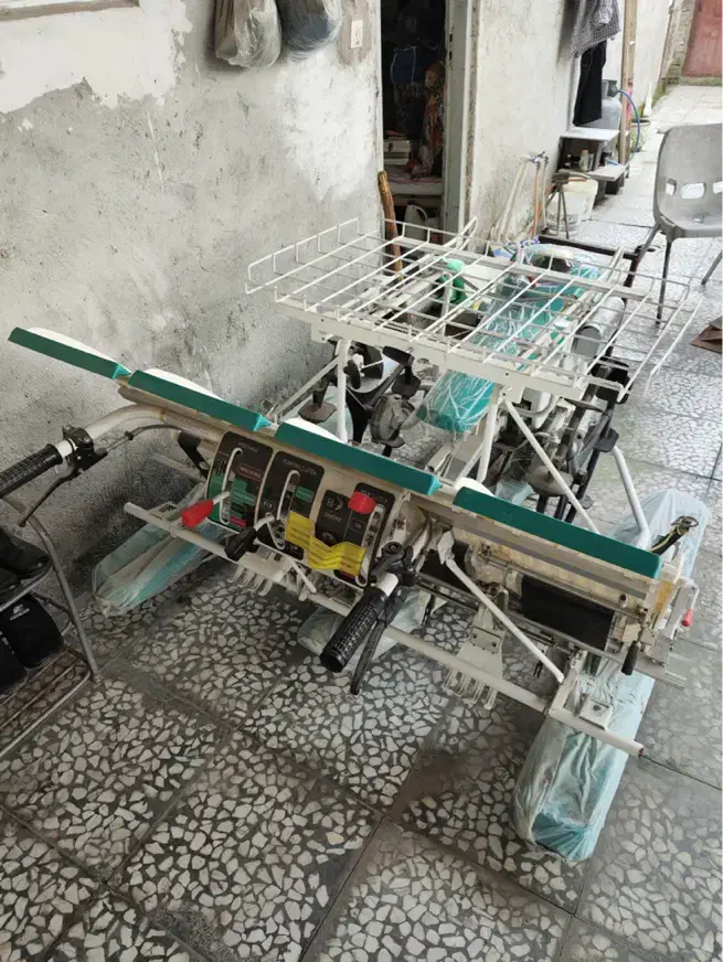 دستگاه نشا ۴ ردیفه کوبوتا صفر خشک طرح جدید|ماشینآلات صنعتی|آمل, |دیوار