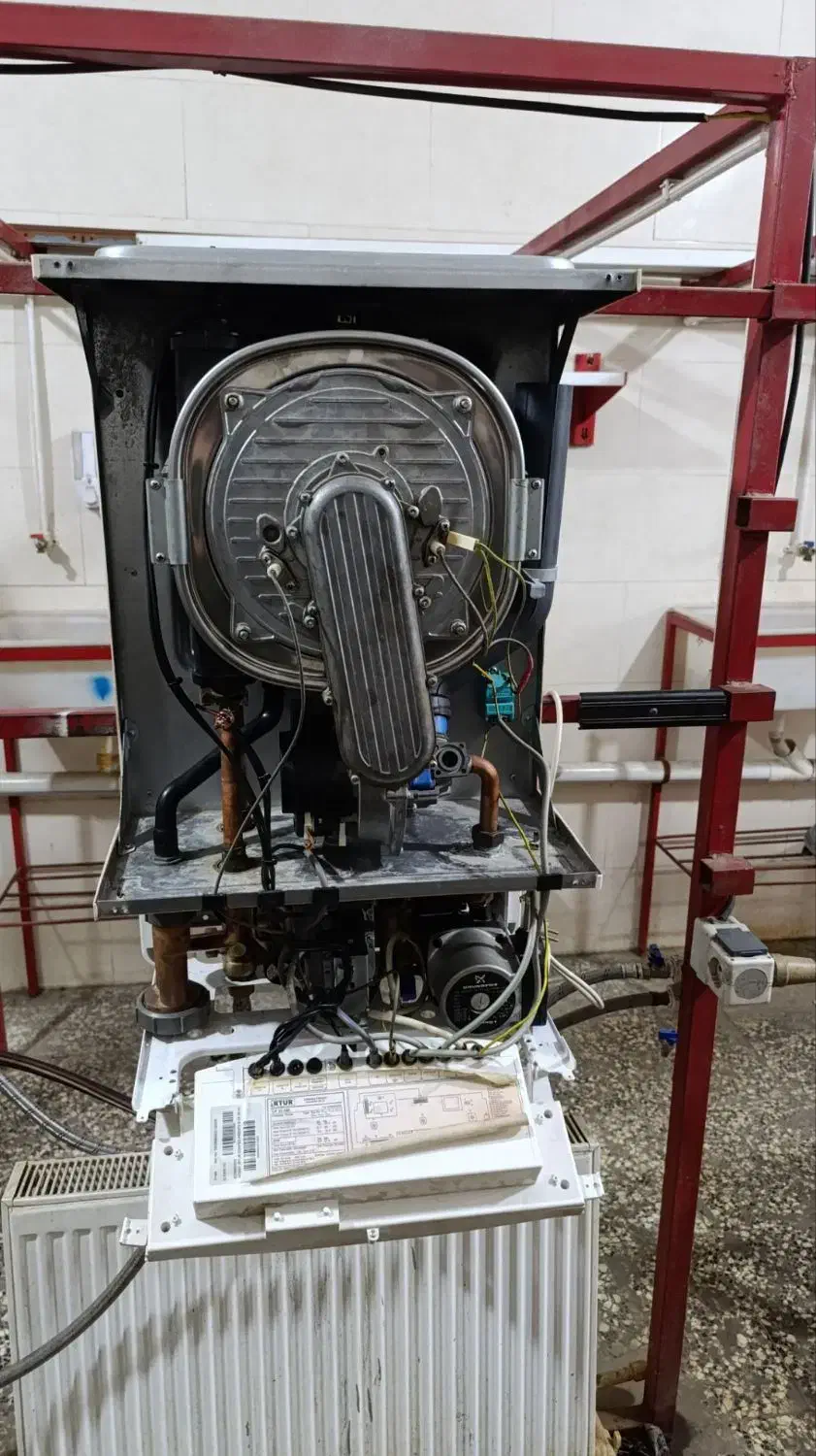 تعمیرات تخصصی پکیج و آبگرمکن|آبگرمکن، پکیج، شوفاژ|مشهد, وکیل‌آباد|دیوار